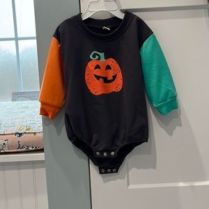 5/$25- Pumpkin Halloween baby romper